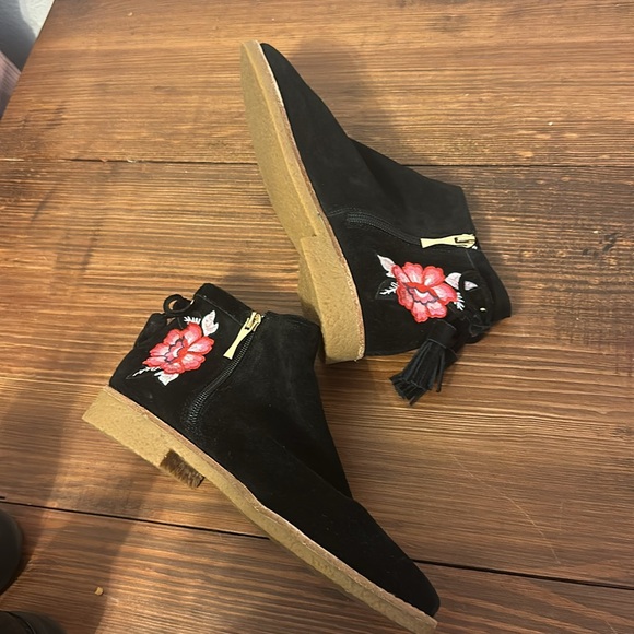 Kate Spade New York Bellville Flat Ankle Boots - Picture 5 of 6